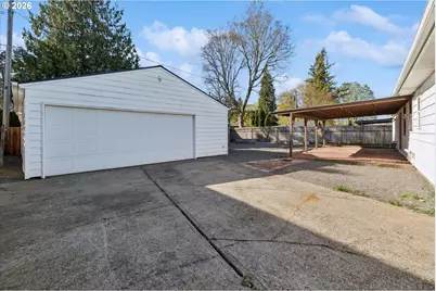 2137 SE 179th Ave, Portland, OR 97233 - Photo 33