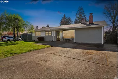 2137 SE 179th Ave, Portland, OR 97233 - Photo 1