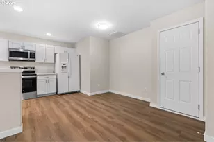 5016 NE Candlewood Pl, Hillsboro, OR 97124 - Photo 13