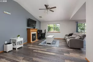 1925 NW 38th St, Lincoln City, OR 97367 - Photo 7