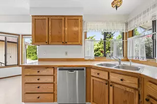 6930 SE 115th Ave, Portland, OR 97266 - Photo 13