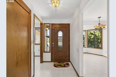 6930 SE 115th Ave, Portland, OR 97266 - Photo 5