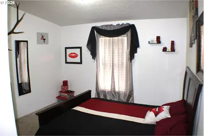 261 S Estella St, Glide, OR 97443 - Photo 15