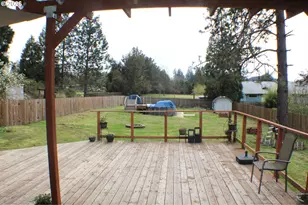 261 S Estella St, Glide, OR 97443 - Photo 19