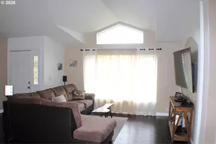 261 S Estella St, Glide, OR 97443 - Photo 3