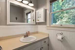 990 Taylor St, Mount Angel, OR 97362 - Photo 15