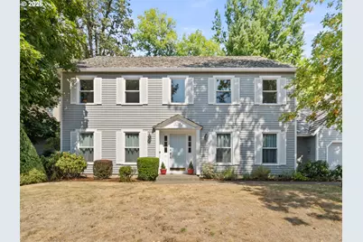 5754 Charles Cir, Lake Oswego, OR 97035 - Photo 1