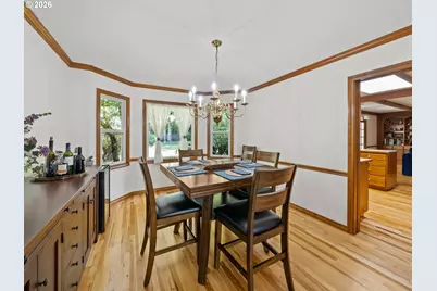 5754 Charles Cir, Lake Oswego, OR 97035 - Photo 9