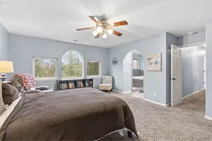 2728 Hallmark Ln, Eugene, OR 97402 - Photo 23