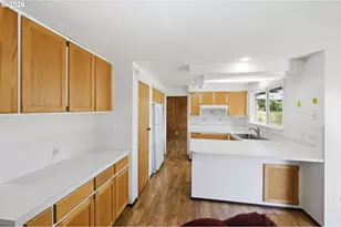 82281 Parvin Rd, Dexter, OR 97431 - Photo 9