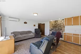 82281 Parvin Rd, Dexter, OR 97431 - Photo 13