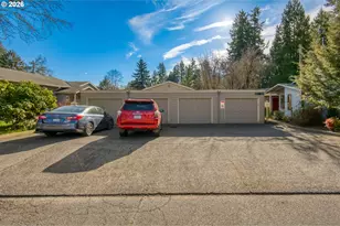 3114 SW Carson St, Portland, OR 97219 - Photo 3