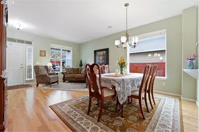 211 N White Oak St, Newberg, OR 97132 - Photo 9