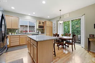 211 N White Oak St, Newberg, OR 97132 - Photo 11