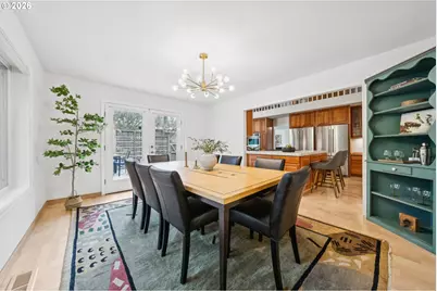 21 Del Prado St, Lake Oswego, OR 97035 - Photo 21