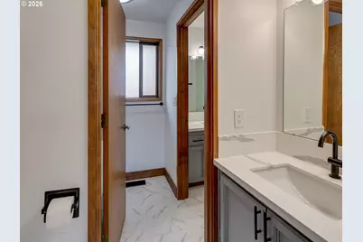 6228 Meridian Cir #7, West Linn, OR 97068 - Photo 31