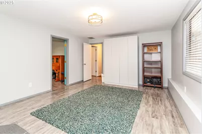 10054 SW Erie Ct, Tualatin, OR 97062 - Photo 21