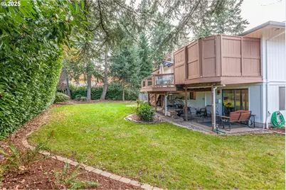 10054 SW Erie Ct, Tualatin, OR 97062 - Photo 47
