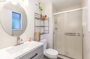 10054 SW Erie Ct, Tualatin, OR 97062 - Photo 19