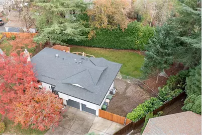 10054 SW Erie Ct, Tualatin, OR 97062 - Photo 41