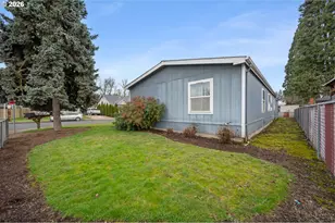301 Deal St, Junction City, OR 97448 - Photo 33