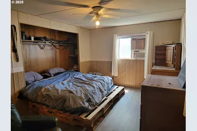 57580 Fall Rd, Christmas Valley, OR 97641 - Photo 17