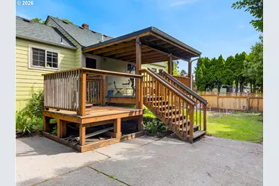 1130 NW 1st St, Gresham, OR 97030 - Photo 29