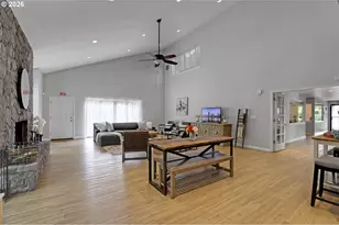 9943 SE Talbert St, Clackamas, OR 97015 - Photo 23