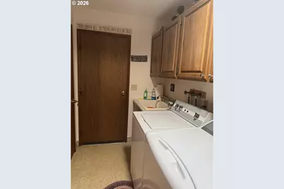 87028 Lower Four Mile Ln, Bandon, OR 97411 - Photo 9