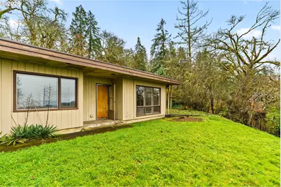 452 S 4th St, Springfield, OR 97477 - Photo 19