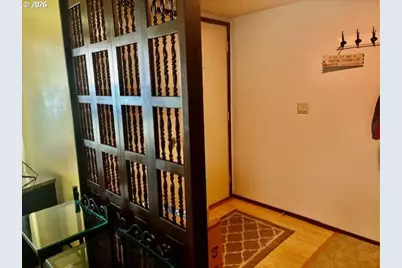 2021 NE Liberty Ave, Gresham, OR 97030 - Photo 9