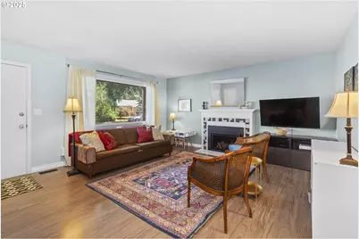 16230 NE Hoyt St, Portland, OR 97230 - Photo 9