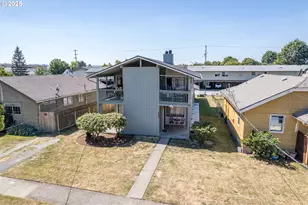823 8th Ave, Longview, WA 98632 - Photo 9