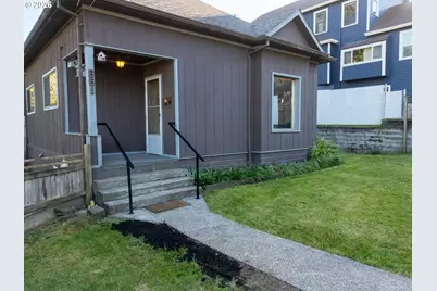 861 Fir Ave, Coos Bay, OR 97420 - Photo 3