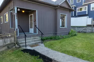 861 Fir Ave, Coos Bay, OR 97420 - Photo 3