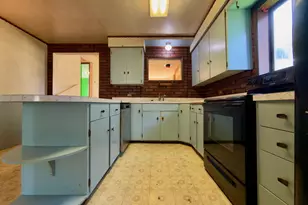 861 Fir Ave, Coos Bay, OR 97420 - Photo 15