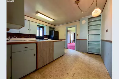 861 Fir Ave, Coos Bay, OR 97420 - Photo 17