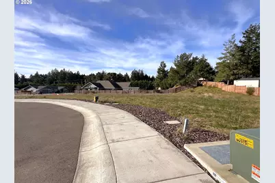 1020 Park Pl, Coos Bay, OR 97420 - Photo 27