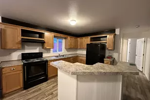 8720 SE Clatsop St, Happy Valley, OR 97086 - Photo 7