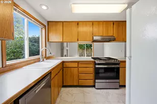 58 SW Pasquinade Pl, Beaverton, OR 97006 - Photo 9