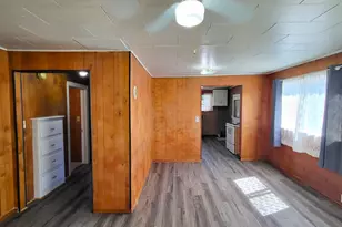 975 Johnson Ave, Cottage Grove, OR 97424 - Photo 3