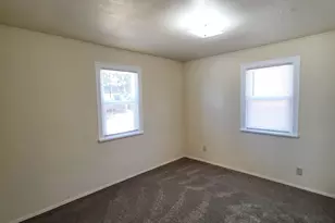975 Johnson Ave, Cottage Grove, OR 97424 - Photo 7