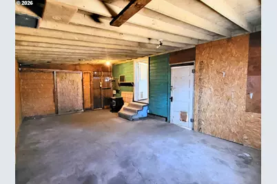 975 Johnson Ave, Cottage Grove, OR 97424 - Photo 13