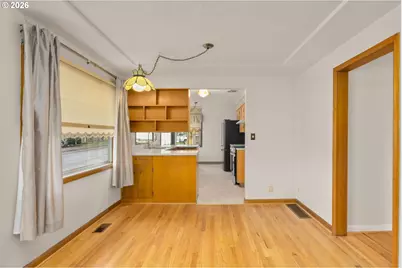 4212 SE Glenwood St, Portland, OR 97206 - Photo 7