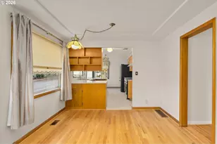 4212 SE Glenwood St, Portland, OR 97206 - Photo 7