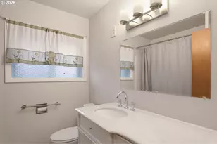 4212 SE Glenwood St, Portland, OR 97206 - Photo 15