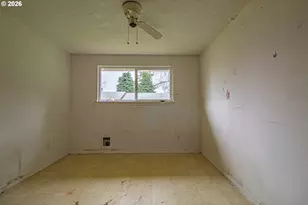 711 NE 113th Ave, Portland, OR 97220 - Photo 17