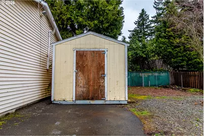 711 NE 113th Ave, Portland, OR 97220 - Photo 5