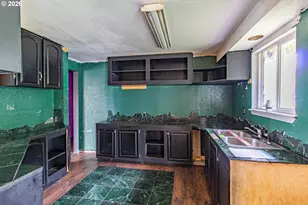 711 NE 113th Ave, Portland, OR 97220 - Photo 15