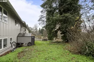 292 SE Academy St, Dallas, OR 97338 - Photo 33